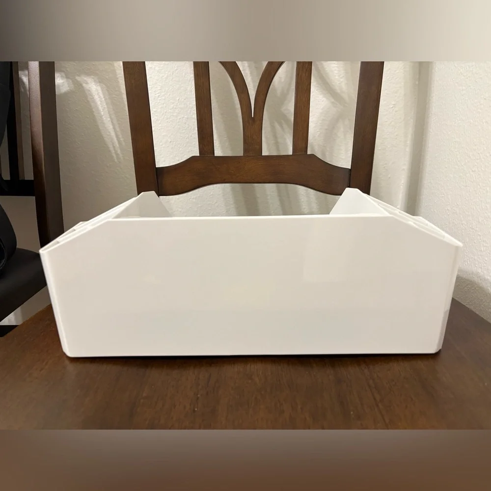 Elegant White Makeup & Jewelry Organizer with multiple compartments